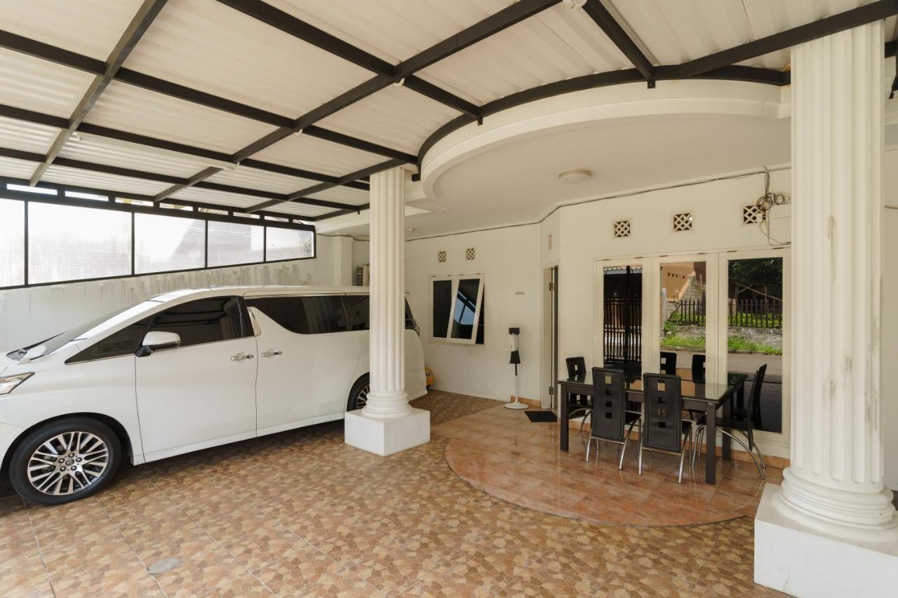 Fast Hous Syariah Bogor Mitra Reddoorz Hotel Exterior photo